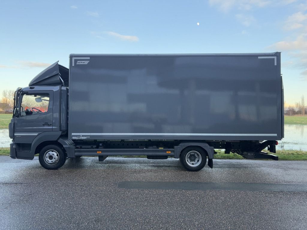 Sonstige Transporttechnik des Typs Sonstige Mercedes Benz Atego 821L Bakwagen / Automaat / Laadklep / Vangmuil / Trekhaak, Gebrauchtmaschine in GRONINGEN (Bild 2)