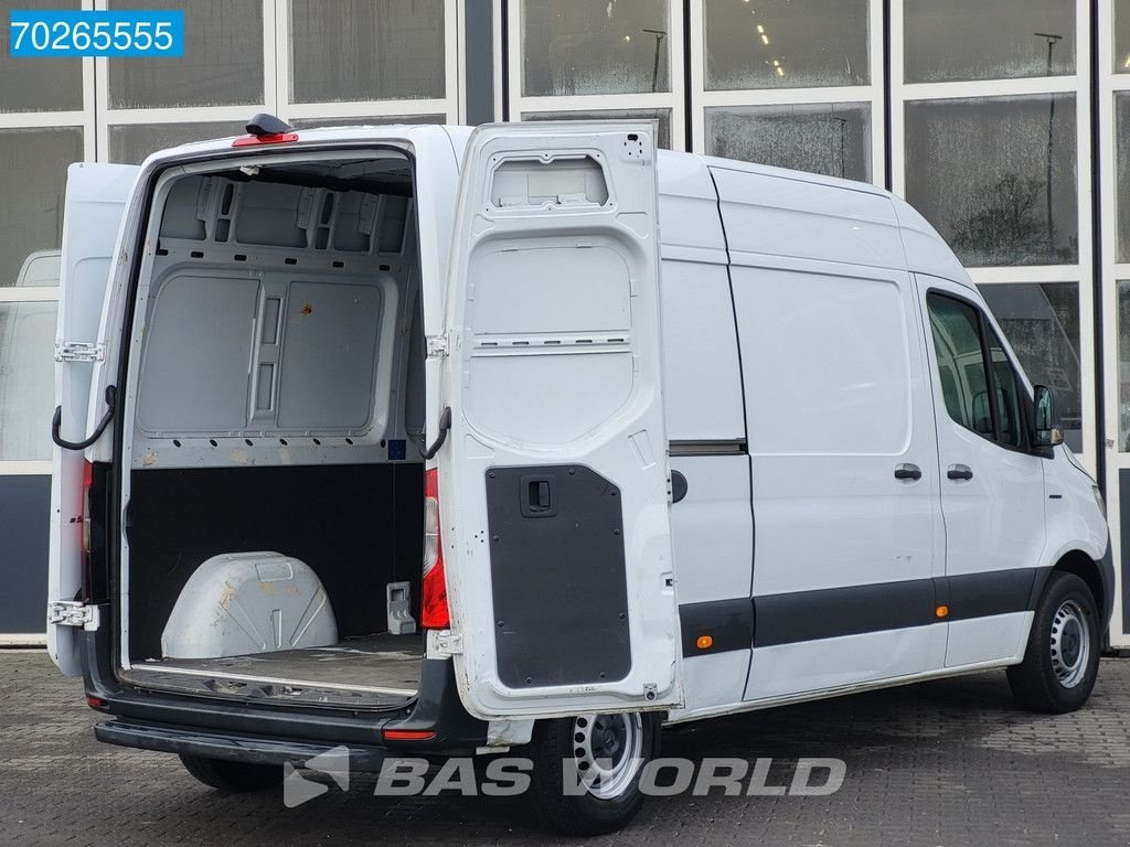 Sonstige Transporttechnik des Typs Sonstige Mercedes Benz eSprinter 312 47kWh 142KM WLTP Airco Camera L2H2 12m3 A/C, Gebrauchtmaschine in Veghel (Bild 7)