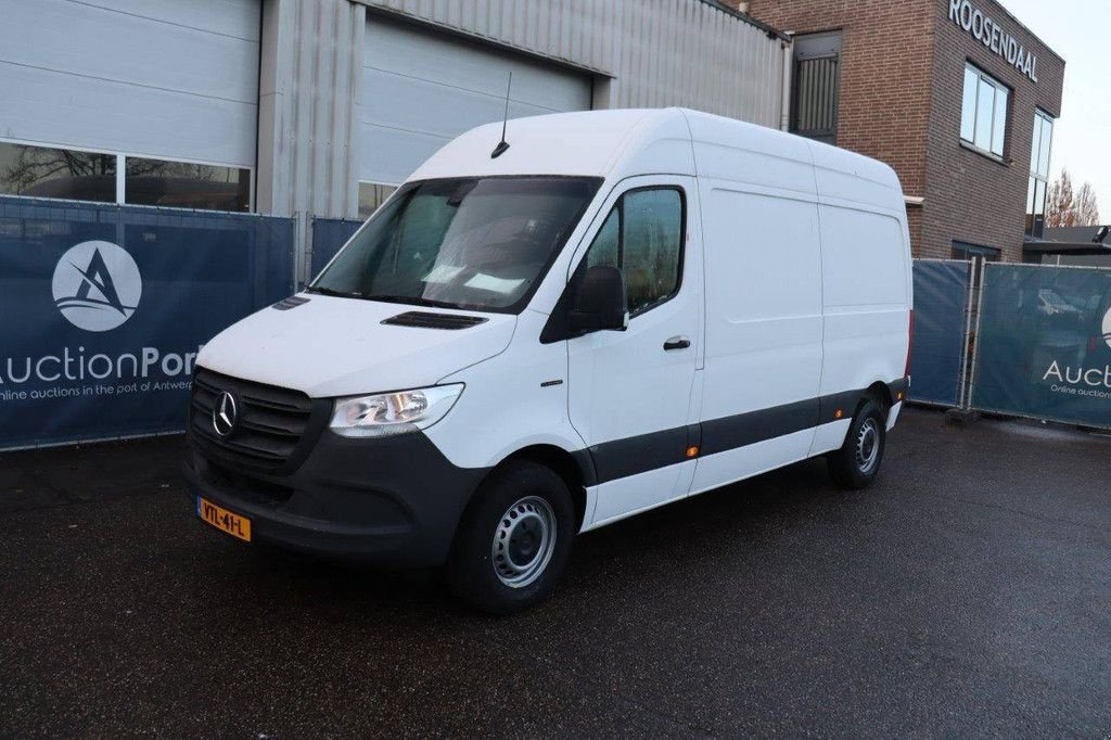 Sonstige Transporttechnik des Typs Sonstige Mercedes Benz eSprinter, Neumaschine in Antwerpen (Bild 9)