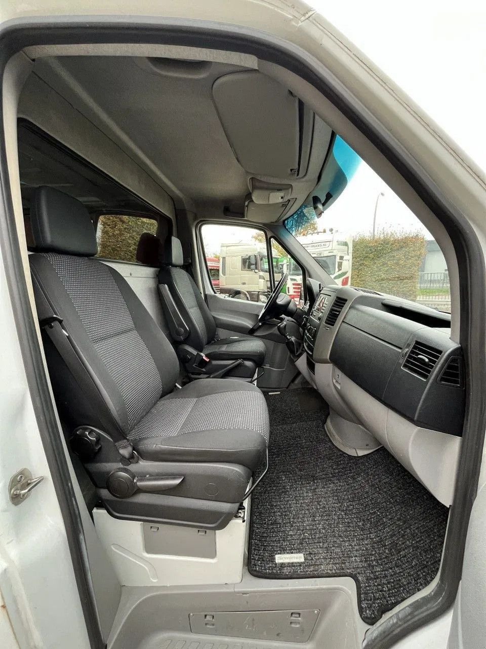 Sonstige Transporttechnik типа Sonstige Mercedes Benz Sprinter 209 CDI / Manual Handgeschakeld 6-versn / L1H1 / NL, Gebrauchtmaschine в Ammerzoden (Фотография 10)