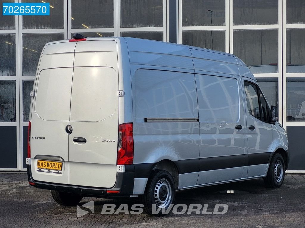 Sonstige Transporttechnik van het type Sonstige Mercedes Benz Sprinter 214 CDI Automaat L2H2 MBUX Camera Airco Parkeersensoren, Gebrauchtmaschine in Veghel (Foto 5)