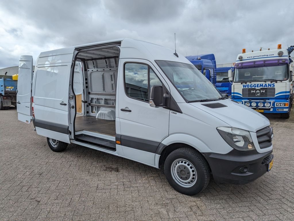 Sonstige Transporttechnik типа Sonstige Mercedes Benz Sprinter 311 CDI - Automaat - Airco - 4-Seizoens Banden - 04/202, Gebrauchtmaschine в Oud Gastel (Фотография 2)