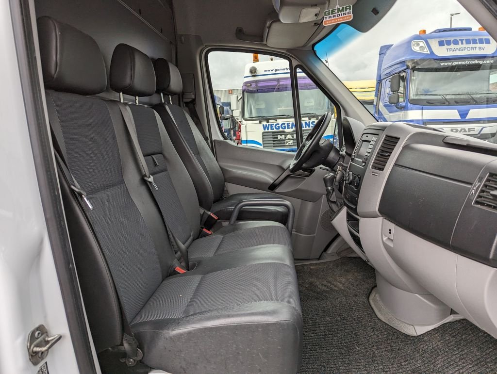 Sonstige Transporttechnik a típus Sonstige Mercedes Benz Sprinter 311 CDI - Automaat - Airco - 4-Seizoens Banden - 04/202, Gebrauchtmaschine ekkor: Oud Gastel (Kép 9)