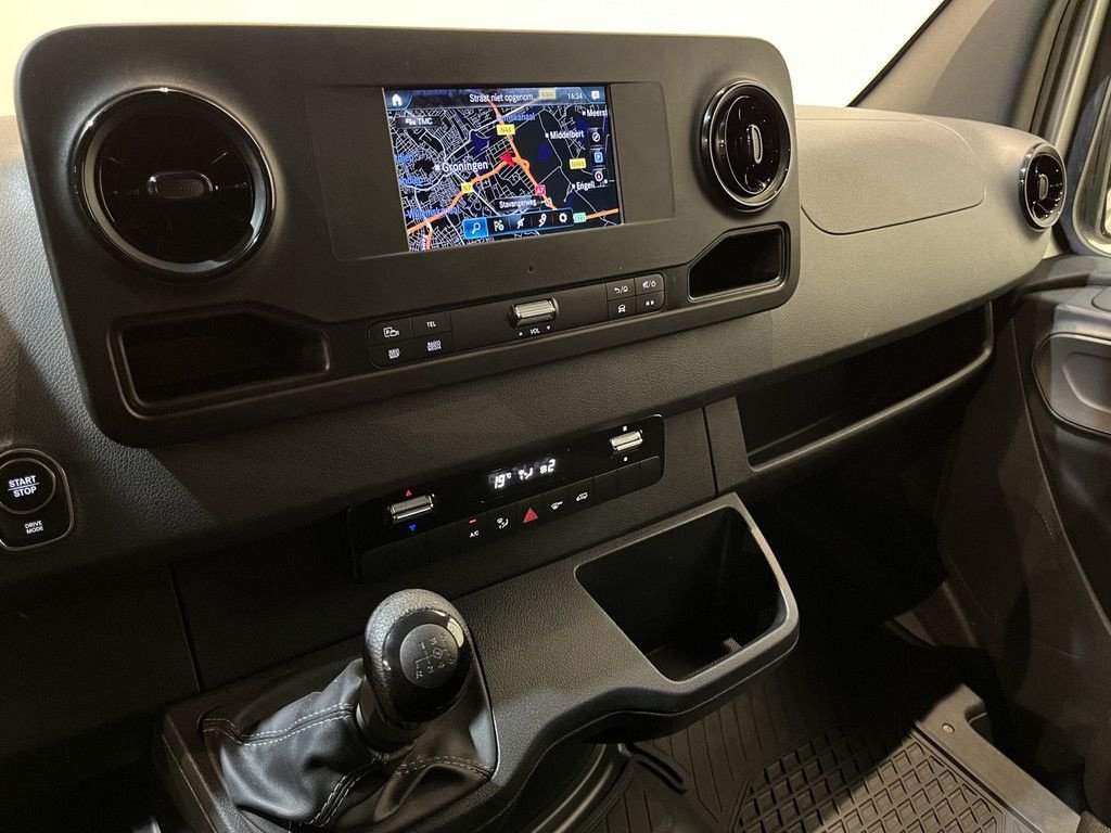 Sonstige Transporttechnik of the type Sonstige Mercedes Benz Sprinter 314 CDI L3H2 RWD / Euro 6 / Airco / CarPlay / Camera /, Gebrauchtmaschine in GRONINGEN (Picture 8)