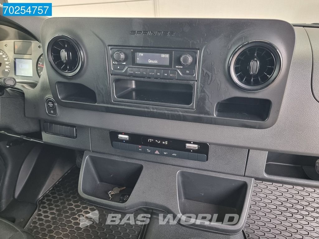 Sonstige Transporttechnik typu Sonstige Mercedes Benz Sprinter 317 CDI Automaat Bakwagen met achterdeuren Trekhaak Air, Gebrauchtmaschine v Veghel (Obrázek 11)