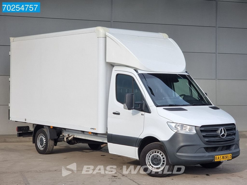 Sonstige Transporttechnik van het type Sonstige Mercedes Benz Sprinter 317 CDI Automaat Bakwagen met achterdeuren Trekhaak Air, Gebrauchtmaschine in Veghel (Foto 3)