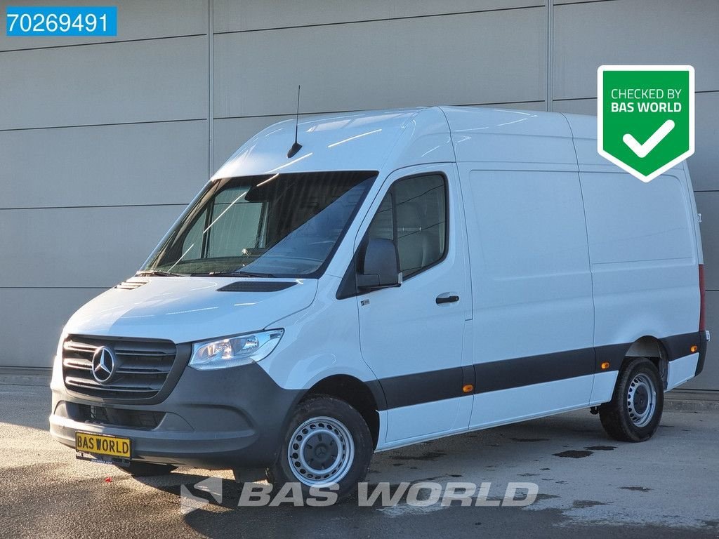 Sonstige Transporttechnik des Typs Sonstige Mercedes Benz Sprinter 317 CDI Automaat L2H2 Airco Trekhaak MBUX Camera 10m3 A, Gebrauchtmaschine in Veghel (Bild 1)