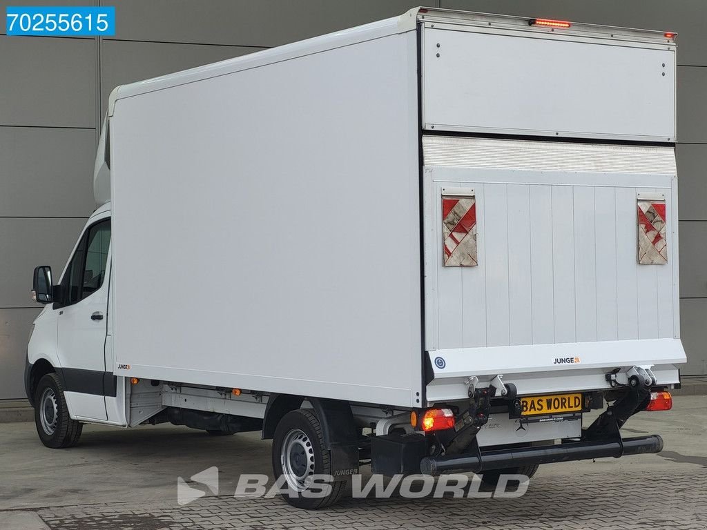 Sonstige Transporttechnik du type Sonstige Mercedes Benz Sprinter 317 CDI Automaat Laadklep Bakwagen Airco Meubelbak Koff, Gebrauchtmaschine en Veghel (Photo 2)