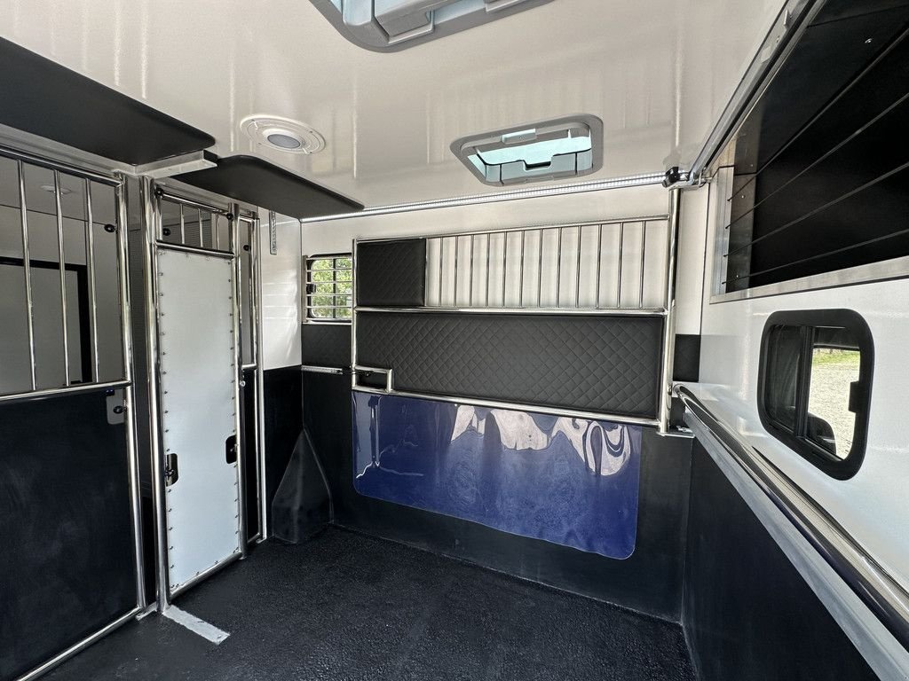 Sonstige Transporttechnik του τύπου Sonstige Mercedes Benz Sprinter 319 AMG 2-paards paardenvrachtwagen B-rijbewijs, Gebrauchtmaschine σε KOOTWIJKERBROEK (Φωτογραφία 7)