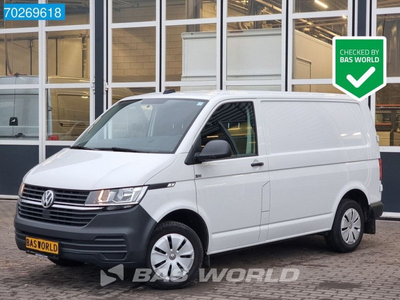 Sonstige Transporttechnik des Typs Volkswagen Transporter 110PK L1H1 CarPlay Camera Euro6 L1 5m3 Cruise contro, Gebrauchtmaschine in Veghel (Bild 1)