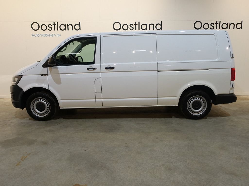 Sonstige Transporttechnik des Typs Volkswagen Transporter 2.0 TDI 102 PK L2H1 / Euro 6 / Airco / Cruise Contro, Gebrauchtmaschine in GRONINGEN (Bild 4)