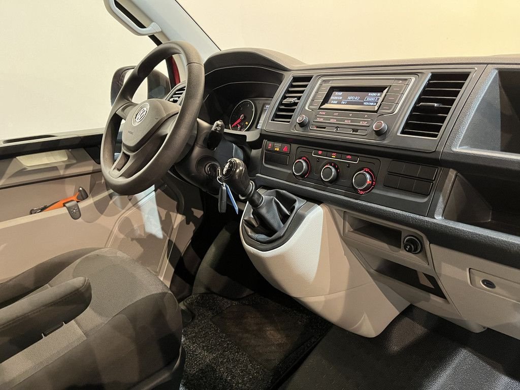 Sonstige Transporttechnik a típus Volkswagen Transporter 2.0 TDI L1H1 / Euro 6 / Airco / Cruise Control / Ach, Gebrauchtmaschine ekkor: GRONINGEN (Kép 3)