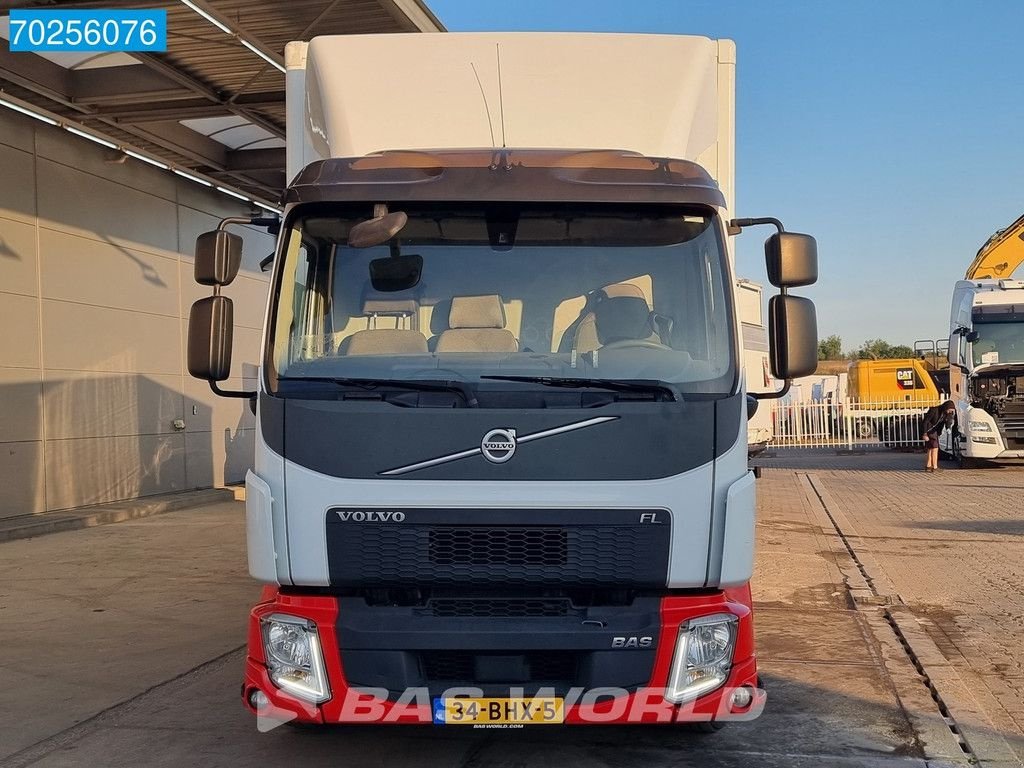 Sonstige Transporttechnik des Typs Volvo FL 210 4X2 NL-Truck 12 Tons Automaat Ladebordwand, Gebrauchtmaschine in Veghel (Bild 3)