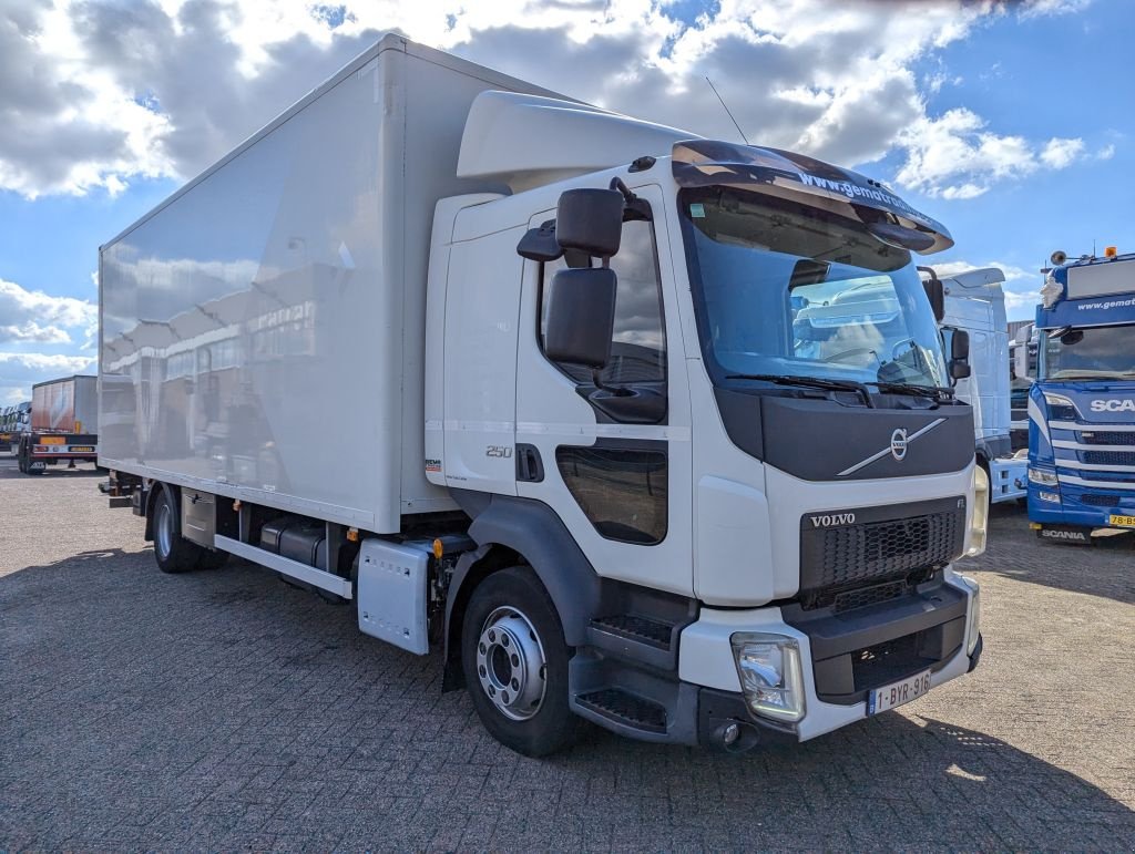 Sonstige Transporttechnik of the type Volvo FL250 4x2 Daycab Euro6 - GeslotenBak 7.25M + Laadklep 2000KG - H, Gebrauchtmaschine in Oud Gastel (Picture 8)