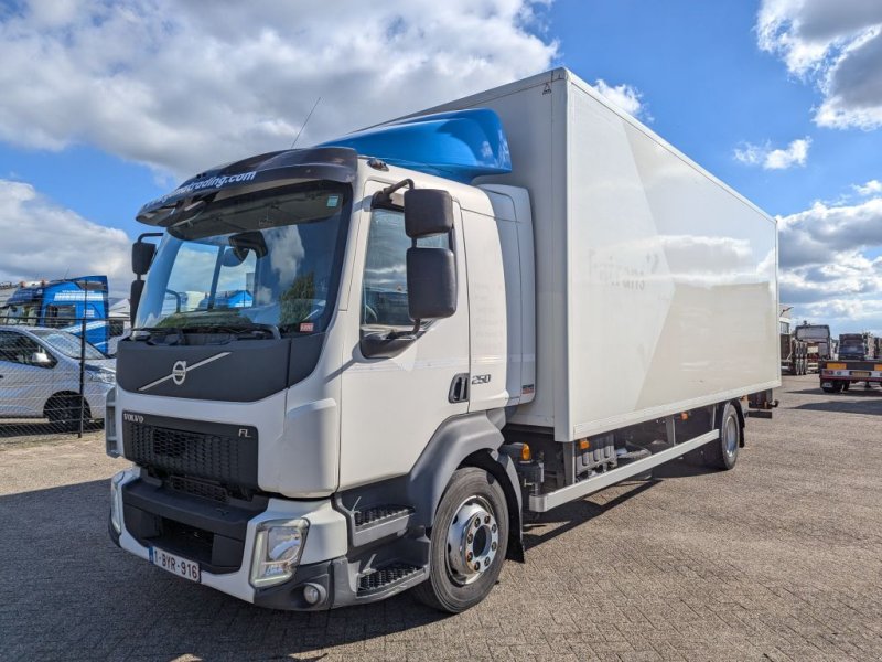 Sonstige Transporttechnik του τύπου Volvo FL250 4x2 Daycab Euro6 - GeslotenBak 7.25M + Laadklep 2000KG - H, Gebrauchtmaschine σε Oud Gastel