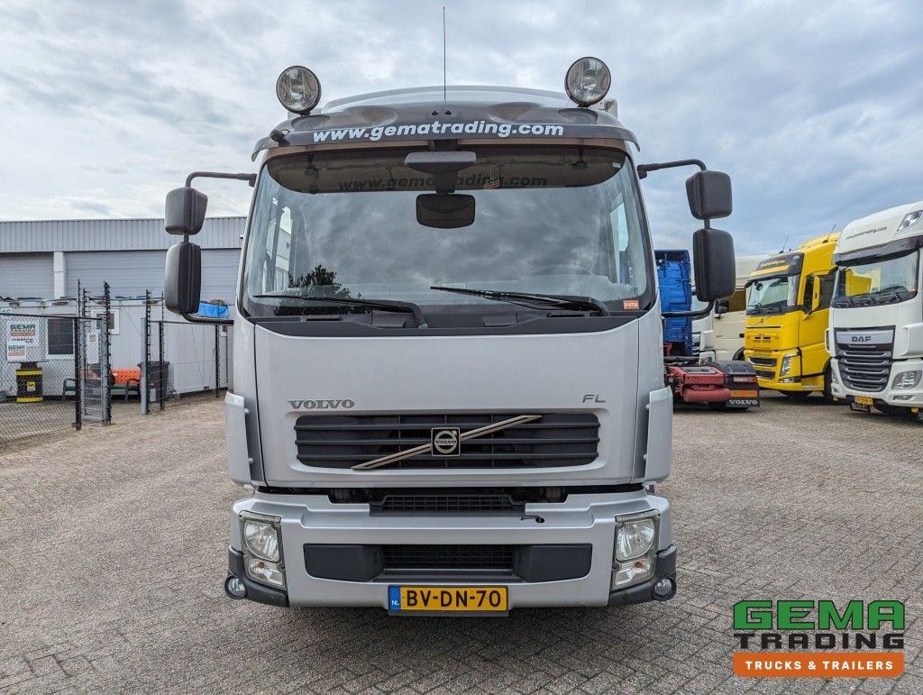 Sonstige Transporttechnik tip Volvo FL280 4x2 SleepCab 16T Euro5 6CIL - 5.60m GeslotenBak + Laadklep, Gebrauchtmaschine in Oud Gastel (Poză 9)