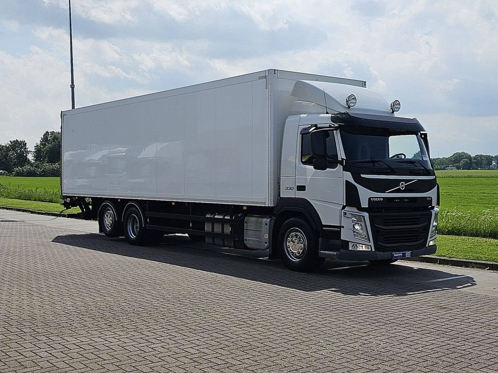 Sonstige Transporttechnik του τύπου Volvo FM 330 6x2*4 lift isolated, Gebrauchtmaschine σε Vuren (Φωτογραφία 5)