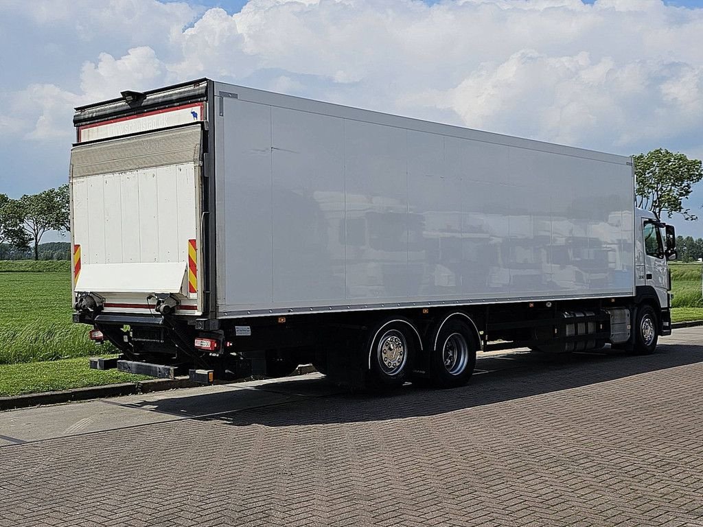 Sonstige Transporttechnik του τύπου Volvo FM 330 6x2*4 lift isolated, Gebrauchtmaschine σε Vuren (Φωτογραφία 3)