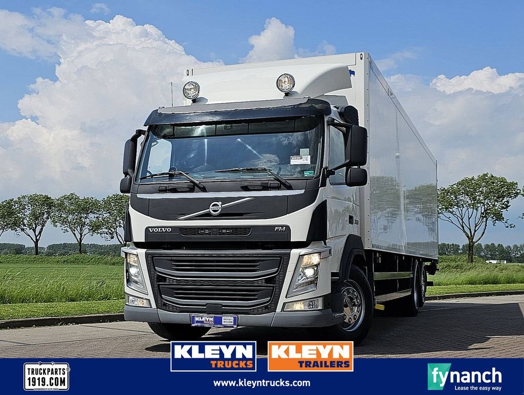 Sonstige Transporttechnik του τύπου Volvo FM 330 6x2*4 lift isolated, Gebrauchtmaschine σε Vuren (Φωτογραφία 1)