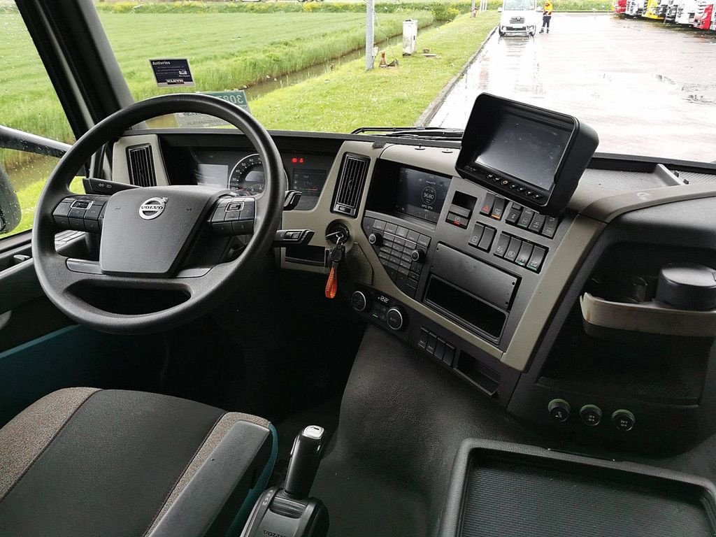 Sonstige Transporttechnik типа Volvo FM 330 6x2*4 taillift airco, Gebrauchtmaschine в Vuren (Фотография 9)