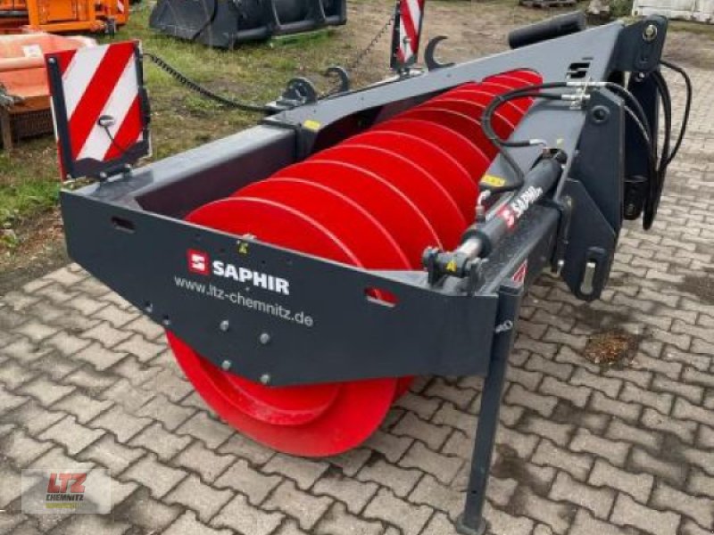 Sonstige Walzen des Typs Saphir SAPHIR SILAGEWALZE SW 30 H, Neumaschine in Hartmannsdorf