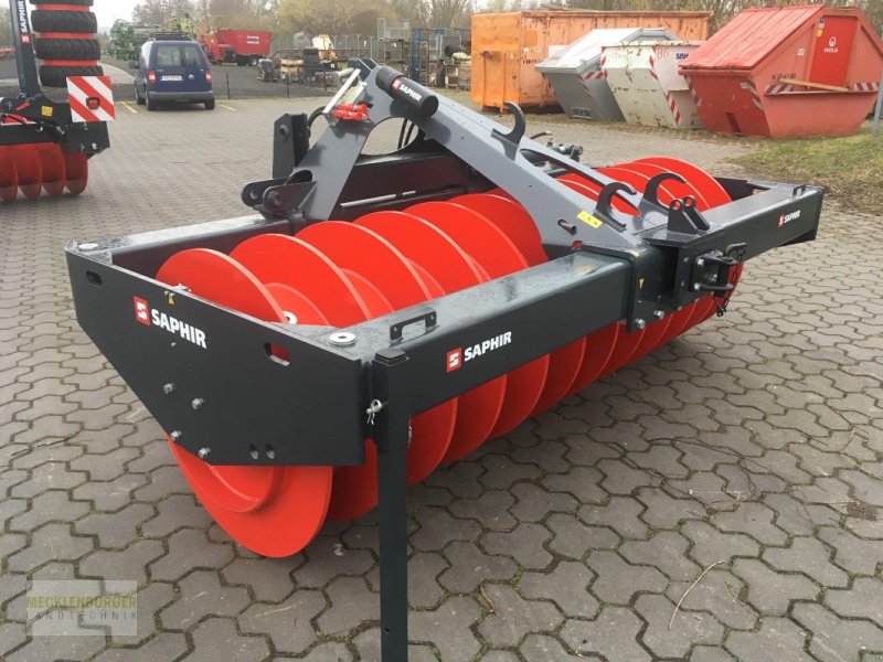 Sonstige Walzen du type Saphir Silagewalze SW 30 H, Neumaschine en Teterow (Photo 1)