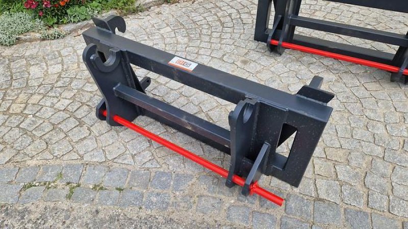 Sonstiger Baggerzubehör des Typs Big Dutchman Adapter Euro auf Manitou Aufnahme, Neumaschine in Brunn an der Wild (Bild 1)