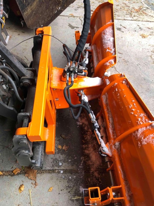 Sonstiger Baggerzubehör van het type Sonstige Schneepflug Vario L - 200, Vorführmaschine in Ebersbach (Foto 1)