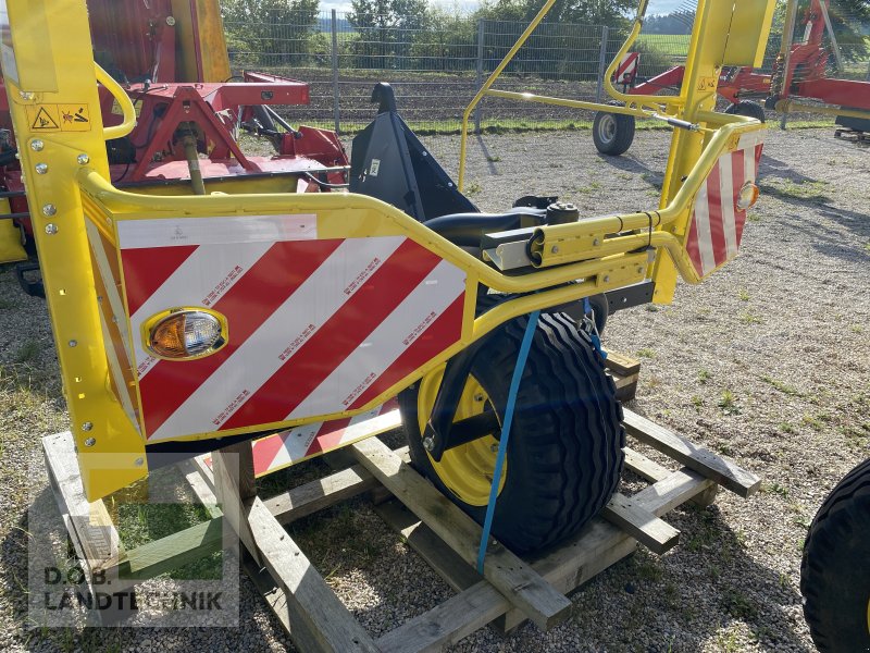 Sonstiges Feldhäckslerzubehör of the type Kemper 400F StalkBuster Komfort Zusatzfahrwerk JD 460 SB, Neumaschine in Lauterhofen (Picture 1)