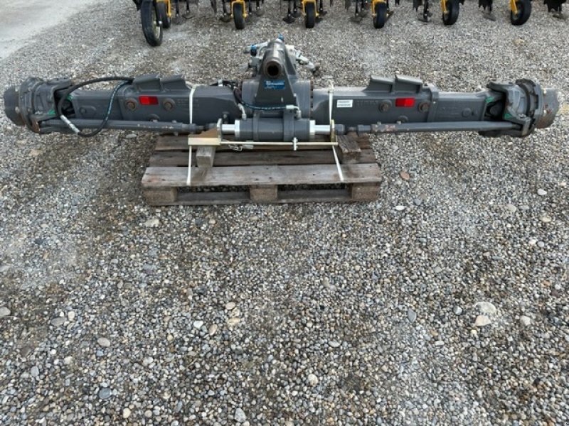 Sonstiges Mähdrescherzubehör des Typs CLAAS Allradachse, Verstellachse 8-Loch, Gebrauchtmaschine in Schutterzell (Bild 1)