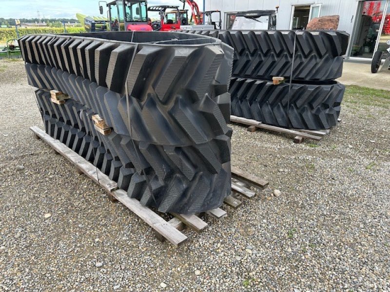 Sonstiges Mähdrescherzubehör of the type CLAAS Laufbänder org. Claas NEU 635 90 Stollenhöhe, Neumaschine in Schutterzell (Picture 9)