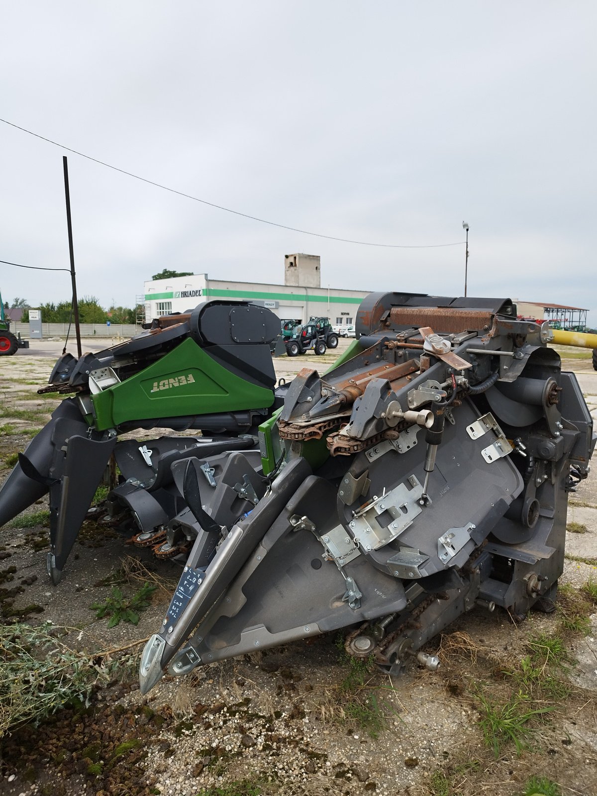 Sonstiges Mähdrescherzubehör typu Fendt Maisausrüstung, Gebrauchtmaschine v Zlatná na Ostrove (Obrázok 1)