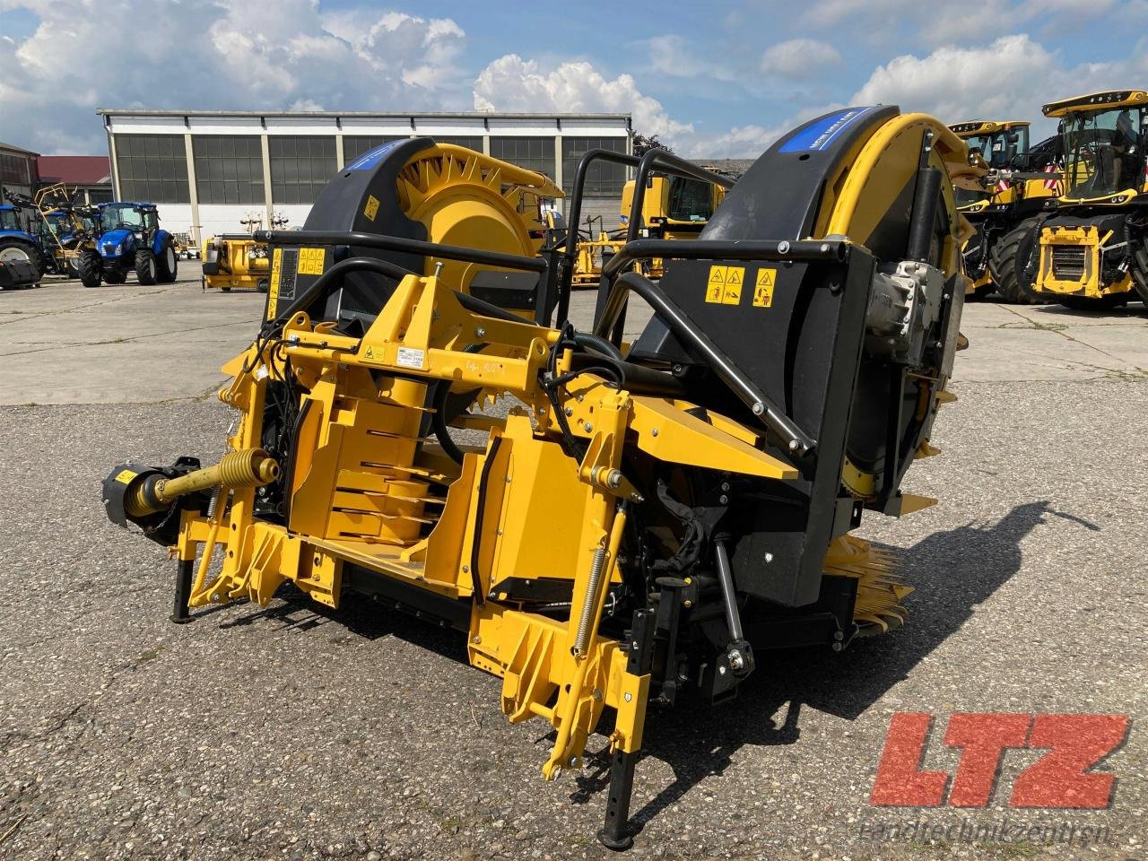 Sonstiges Mähdrescherzubehör от тип New Holland 60BFI 8R B DISC - Mietrückläufer, Neumaschine в Ampfing (Снимка 2)