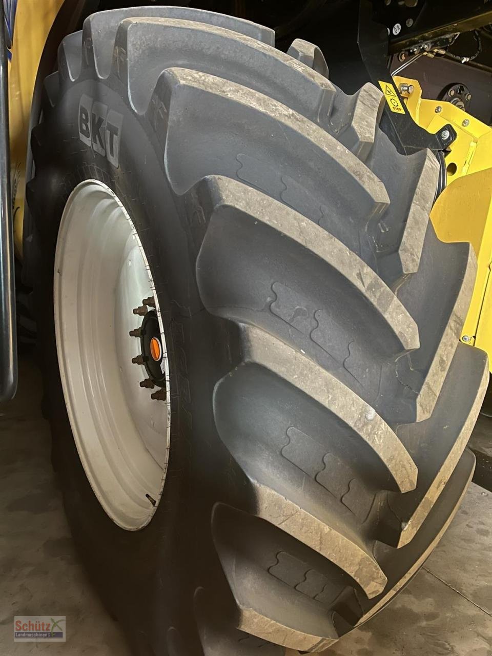 Sonstiges Mähdrescherzubehör του τύπου New Holland Bereifung New Holland CR 9,80 710/70 R42, Gebrauchtmaschine σε Schierling (Φωτογραφία 9)