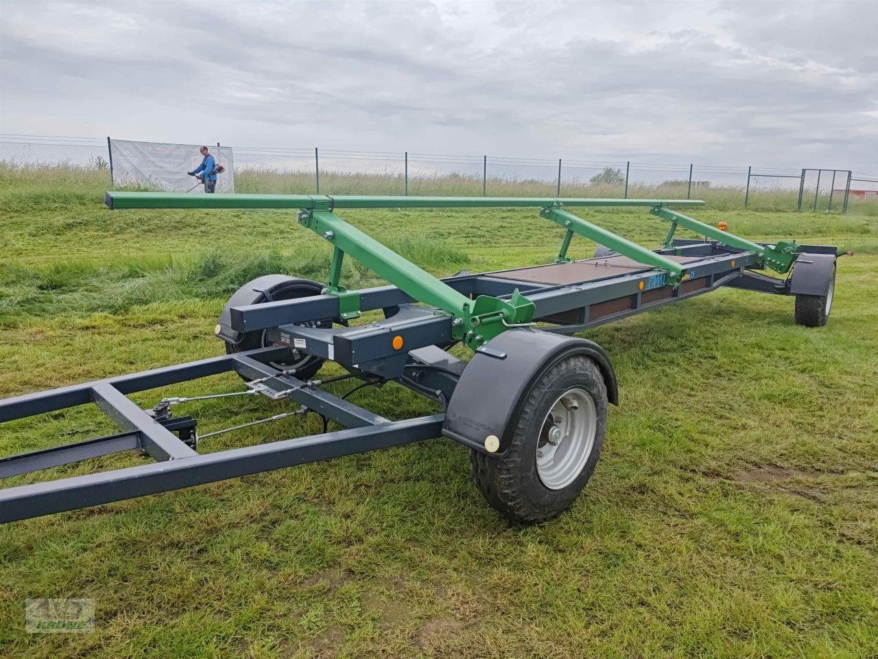 Sonstiges Mähdrescherzubehör van het type Tam Leguan Quattro 25ft, Gebrauchtmaschine in Zorbau (Foto 1)