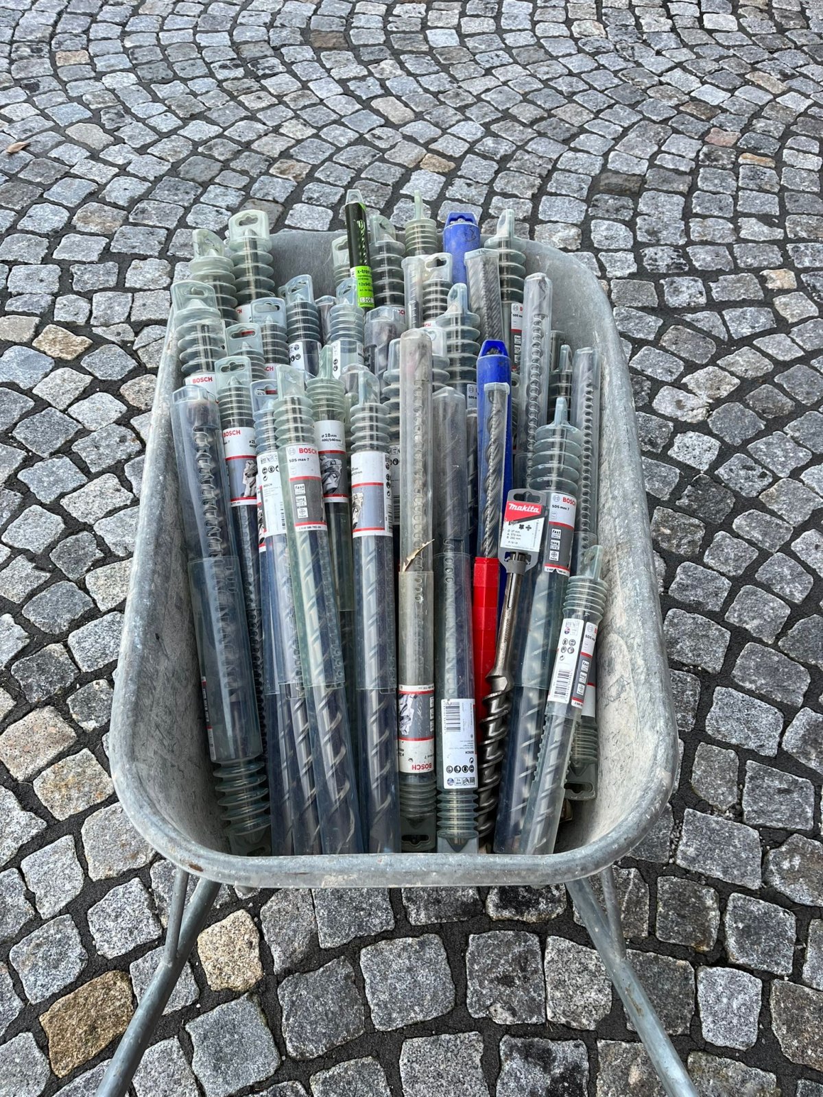 Sonstiges Straßenbau typu Bosch Schlagbohrer set, Neumaschine v Hochfilzen (Obrázek 1)