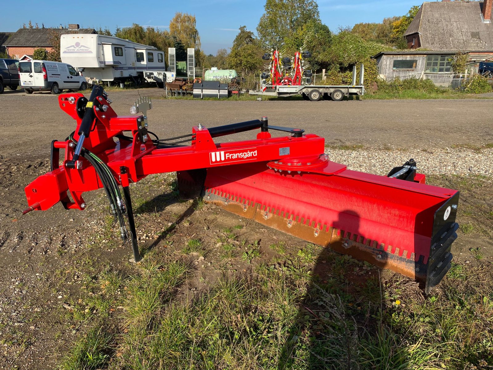 Sonstiges Straßenbau des Typs Fransgard GT-275 DKH, Neumaschine in Klempau (Bild 2)