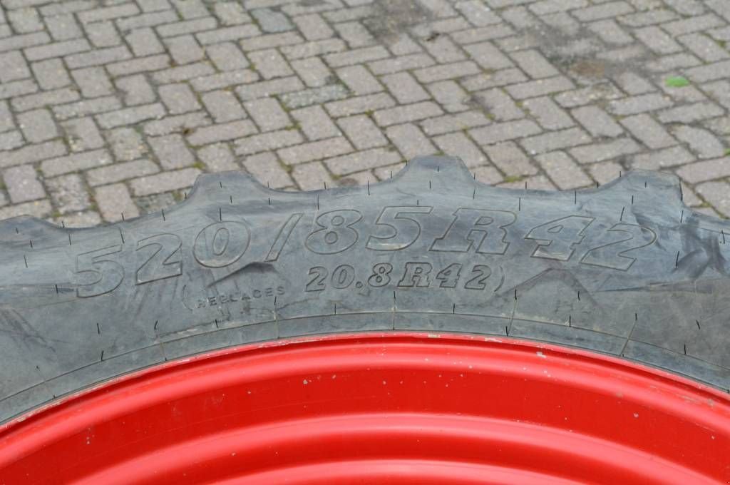 Sonstiges Traktorzubehör типа BKT Agrimax 520/85R42, 420/85R30 op Fendt velgen, Gebrauchtmaschine в Erichem (Фотография 2)