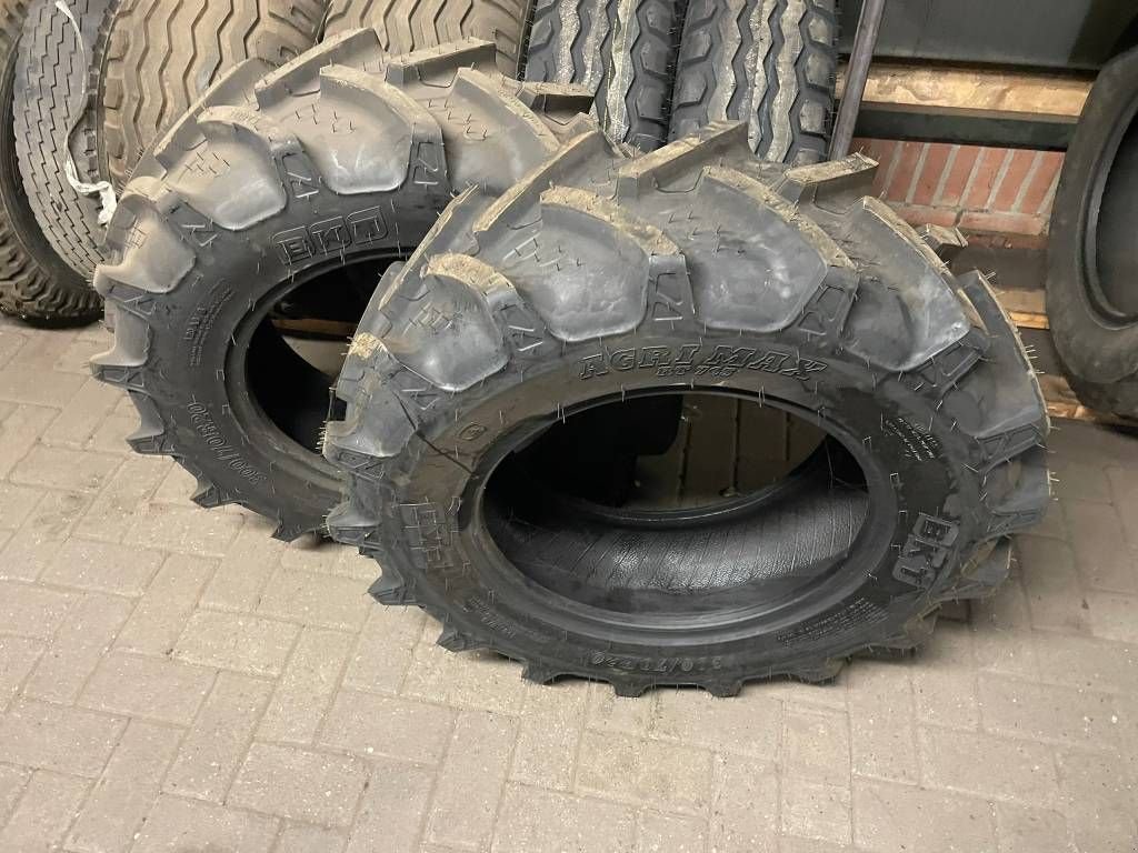 Sonstiges Traktorzubehör des Typs BKT Agrimax RT 765 300/70 R20, Gebrauchtmaschine in Borne (Bild 1)