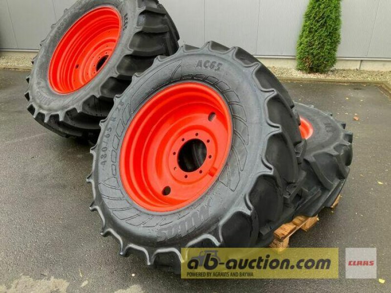 Sonstiges Traktorzubehör du type CLAAS 600/65R38 480/65R28 AB-AUCTION, Neumaschine en Hof (Photo 3)