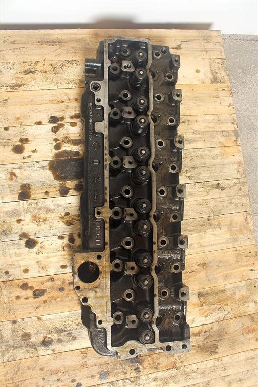 Sonstiges Traktorzubehör du type CLAAS Arion 630C Topstykke / Cylinder Head, Gebrauchtmaschine en Viborg (Photo 3)