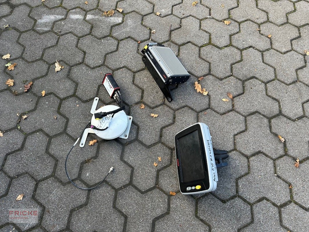 Sonstiges Traktorzubehör of the type CLAAS GPS RTK mit S 10 Terminal, Gebrauchtmaschine in Bockel - Gyhum (Picture 7)