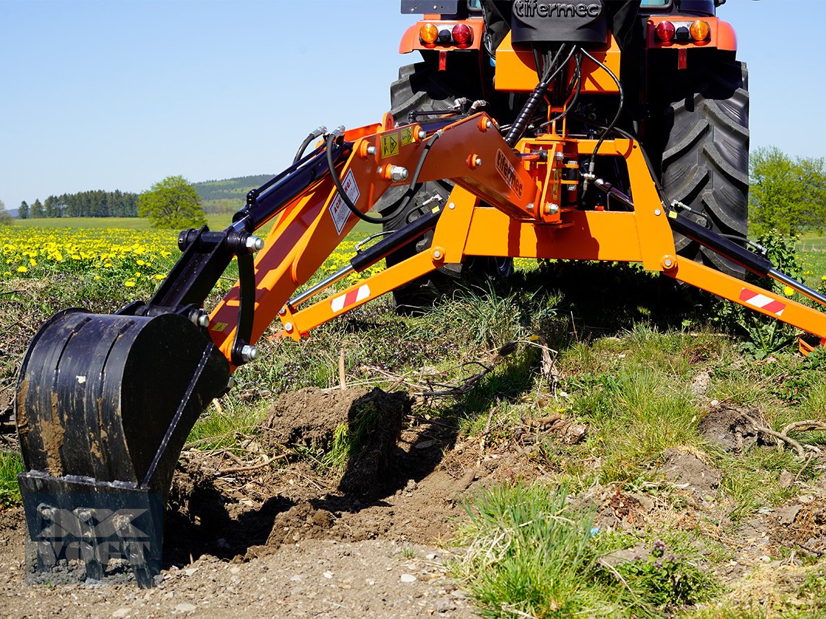 Sonstiges Traktorzubehör of the type DIGGER BA 13 Heckbagger /Anbaubagger für Traktor inkl. Baggerschaufel, Neumaschine in Schmallenberg (Picture 5)