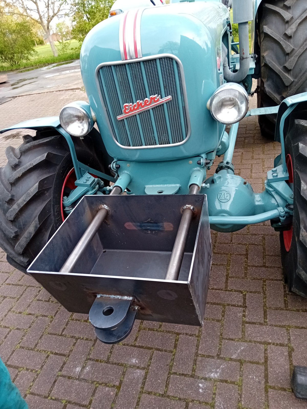 Sonstiges Traktorzubehör van het type Eicher Frontkiste Forstkiste, Neumaschine in Borken (Foto 1)