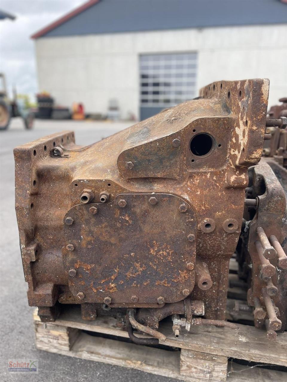 Sonstiges Traktorzubehör des Typs Fendt 900er Vario Serie Kupplungsgehäuse 945100050050, Gebrauchtmaschine in Schierling (Bild 2)