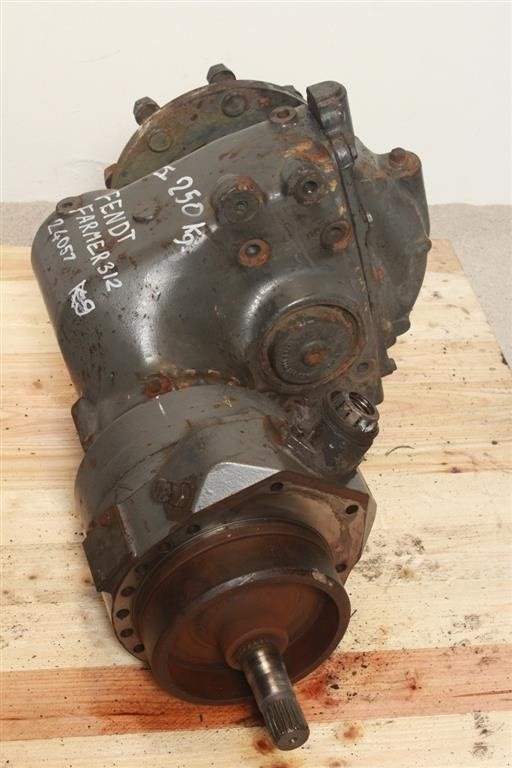 Sonstiges Traktorzubehör του τύπου Fendt Farmer 312 Højre lår / Right Rear Axle, Gebrauchtmaschine σε Viborg (Φωτογραφία 5)