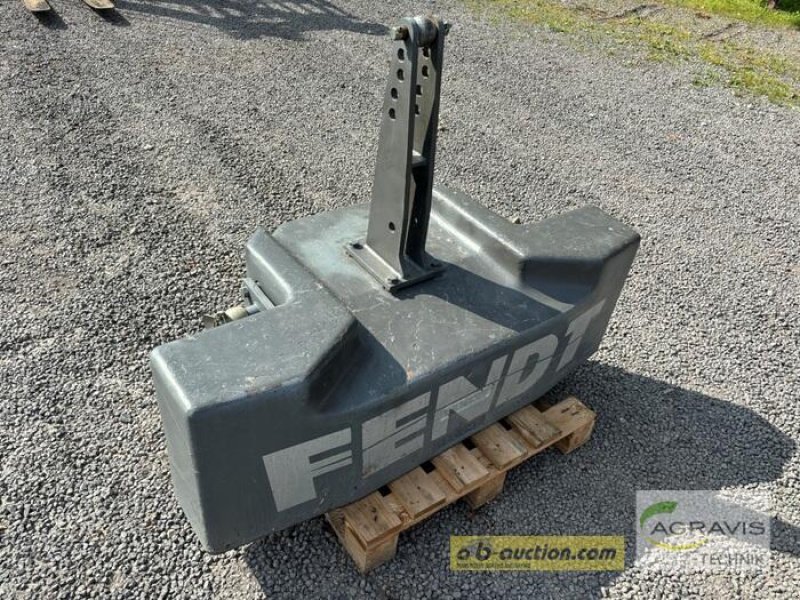 Sonstiges Traktorzubehör του τύπου Fendt FRONTGEWICHT 1800 KG, Gebrauchtmaschine σε Meppen (Φωτογραφία 2)