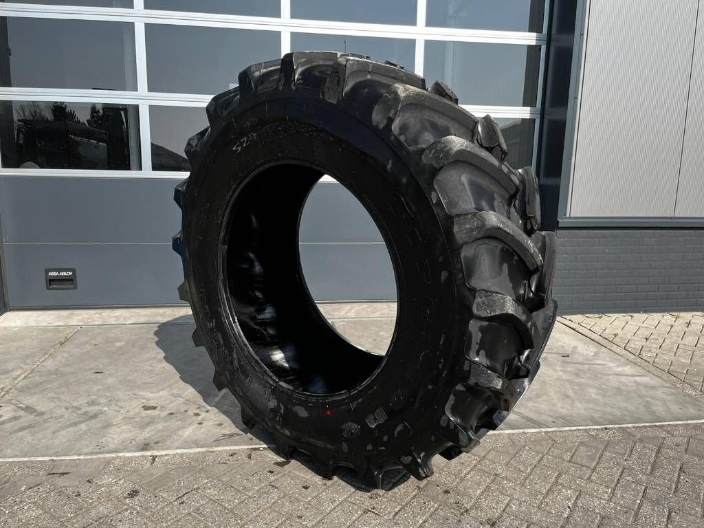 Sonstiges Traktorzubehör του τύπου Firestone 520/85 R38 Performer 85, Neumaschine σε Marknesse (Φωτογραφία 1)