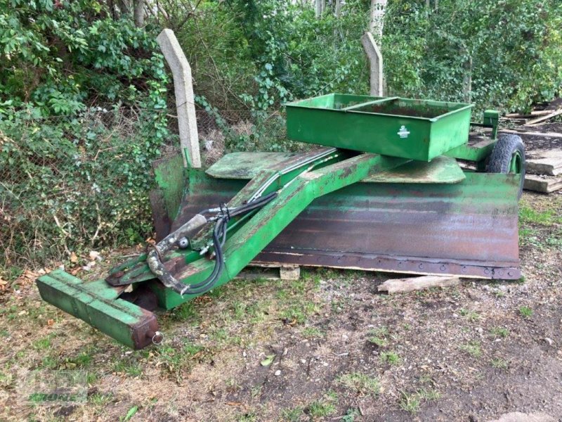 Sonstiges Traktorzubehör van het type Fortschritt Wegehobel DDR, Gebrauchtmaschine in Zorbau (Foto 1)