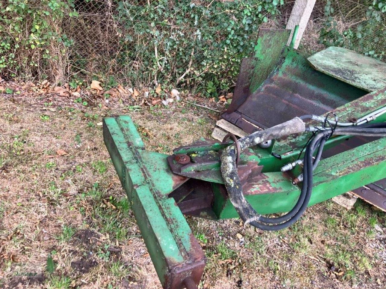 Sonstiges Traktorzubehör van het type Fortschritt Wegehobel DDR, Gebrauchtmaschine in Zorbau (Foto 2)